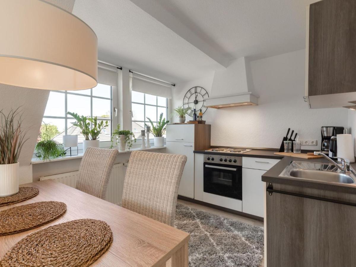 Scenic Apartment In Oldenburg Near Sea And Forest Max 3 Adults Dannau Exterior photo
