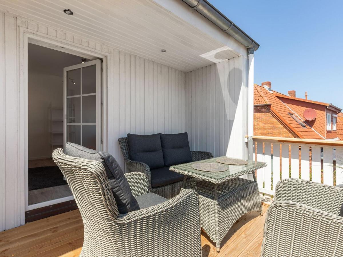 Scenic Apartment In Oldenburg Near Sea And Forest Max 3 Adults Dannau Exterior photo